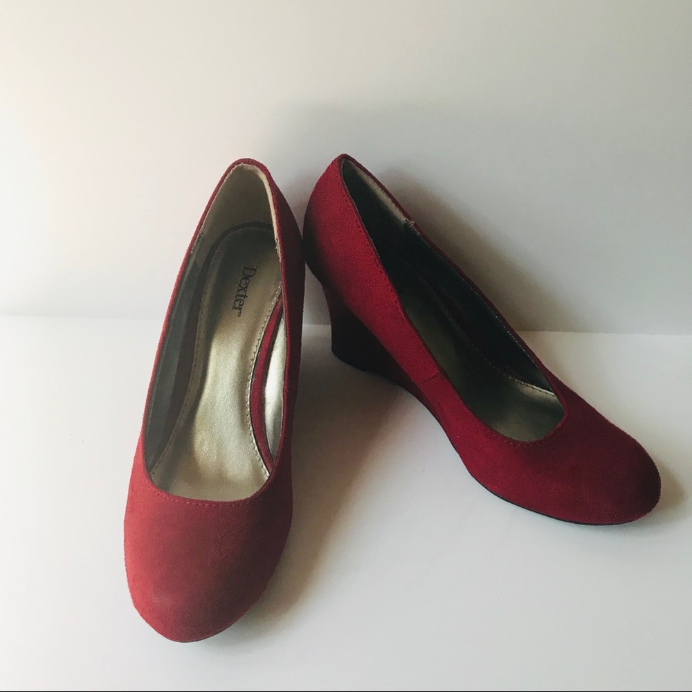 Dexter women’s red suede red wedges Sz 7